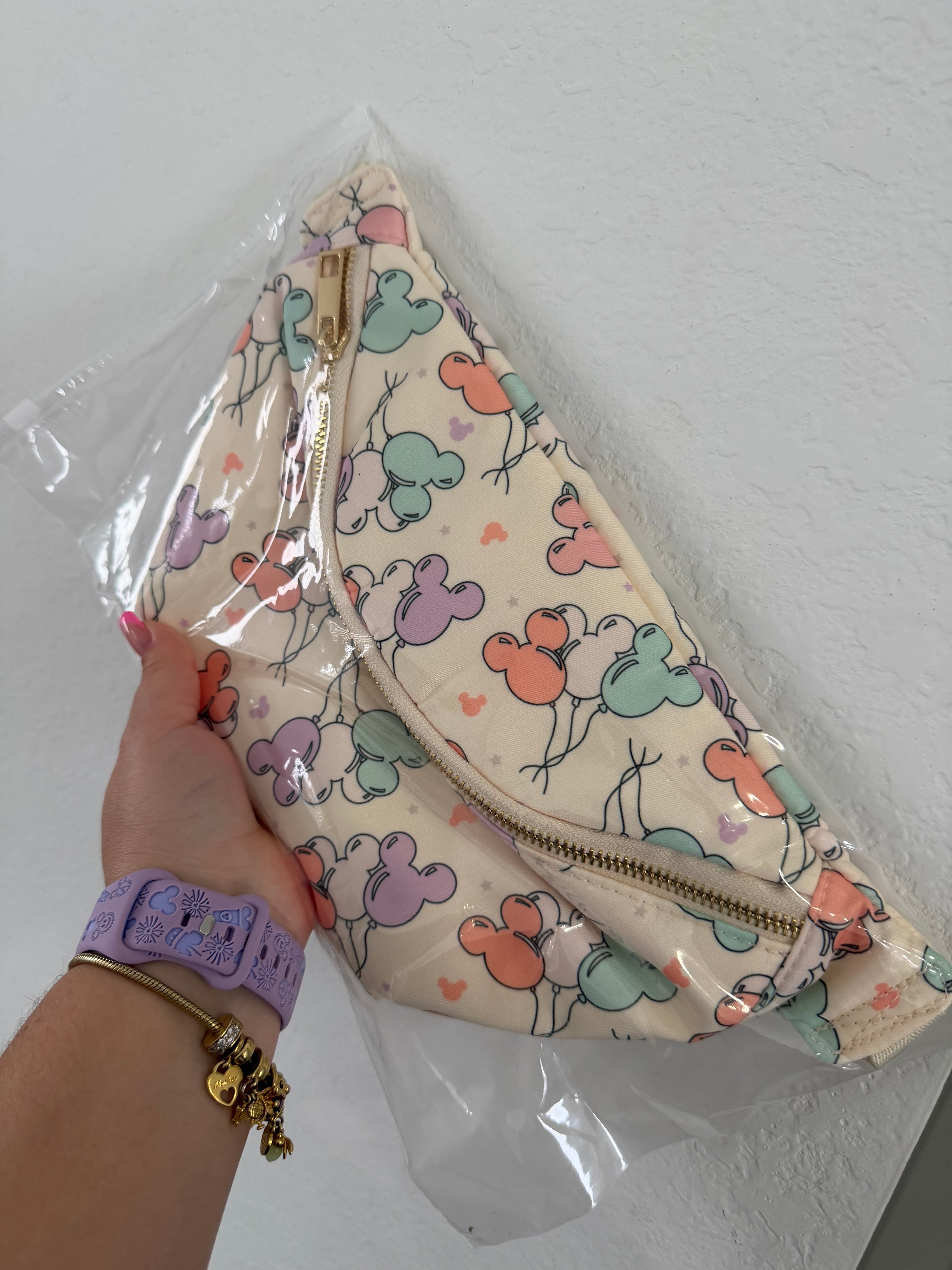 Cute Pastel Fanny Pack – Adjustable Waist Bag for Travel, Theme Parks & Everyday Style