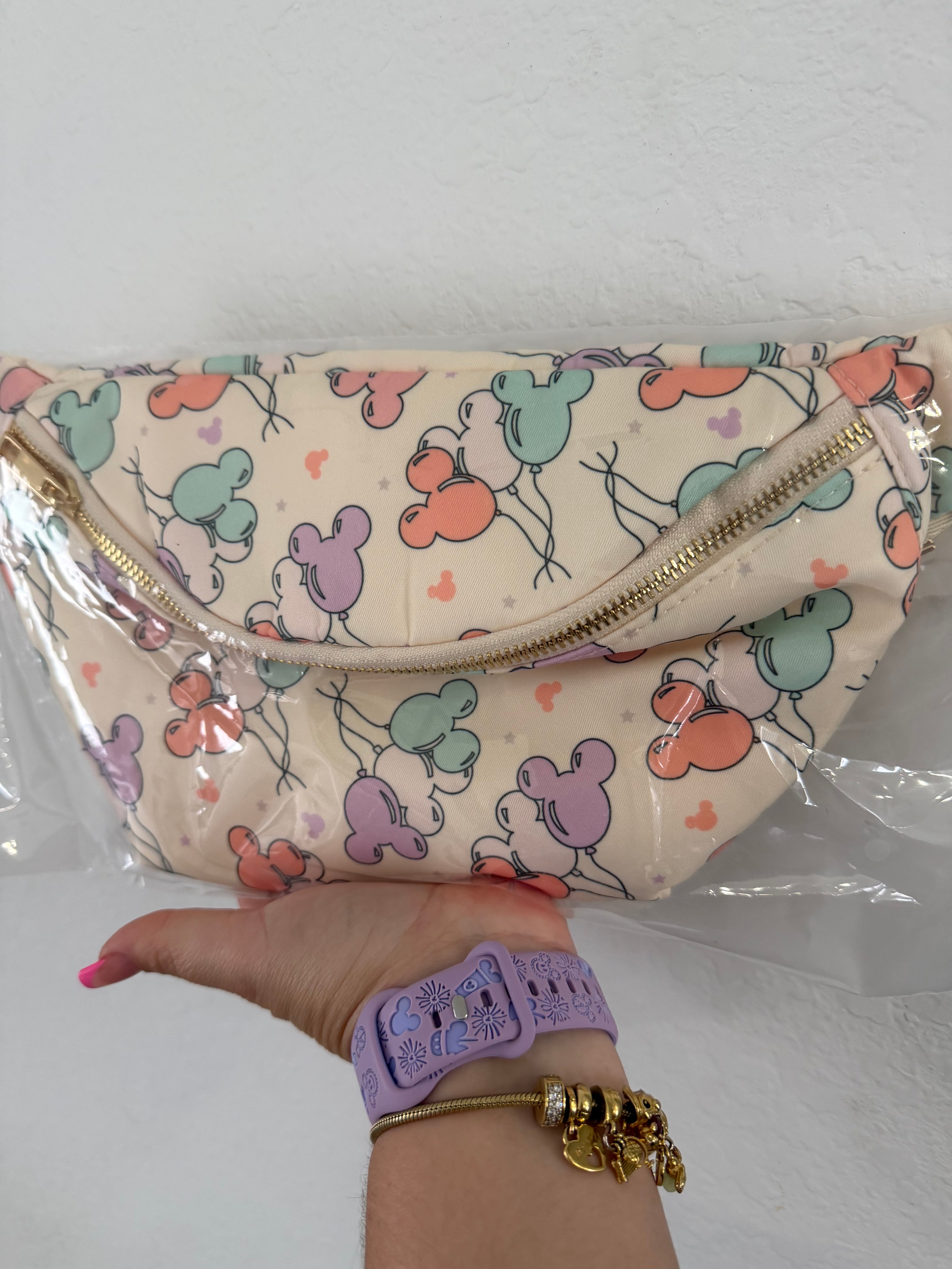 Cute Pastel Fanny Pack – Adjustable Waist Bag for Travel, Theme Parks & Everyday Style