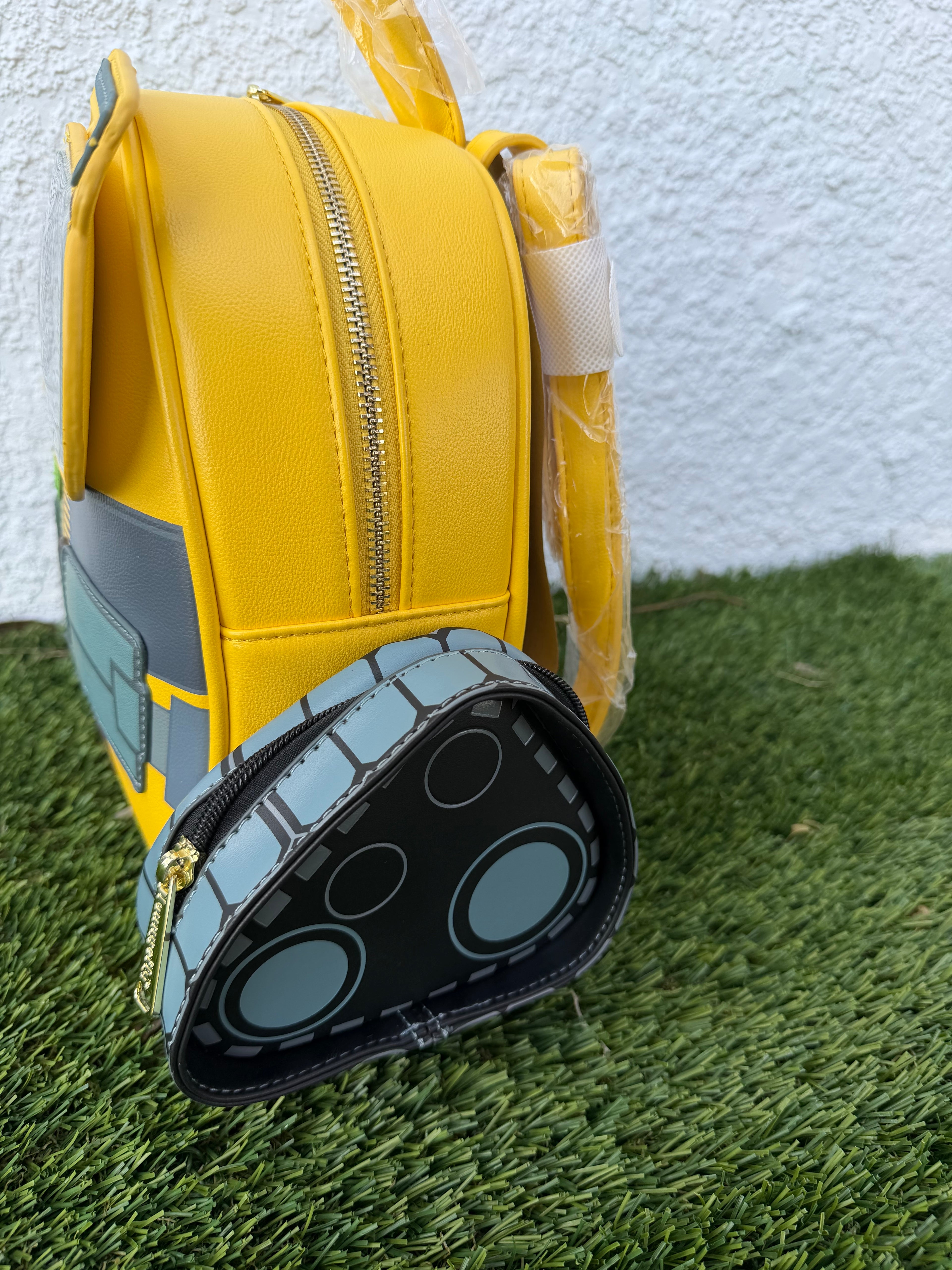 Cute Robot Mini Backpack for Women – Kawaii Cartoon Style Small Backpack Travel & Everyday Bag