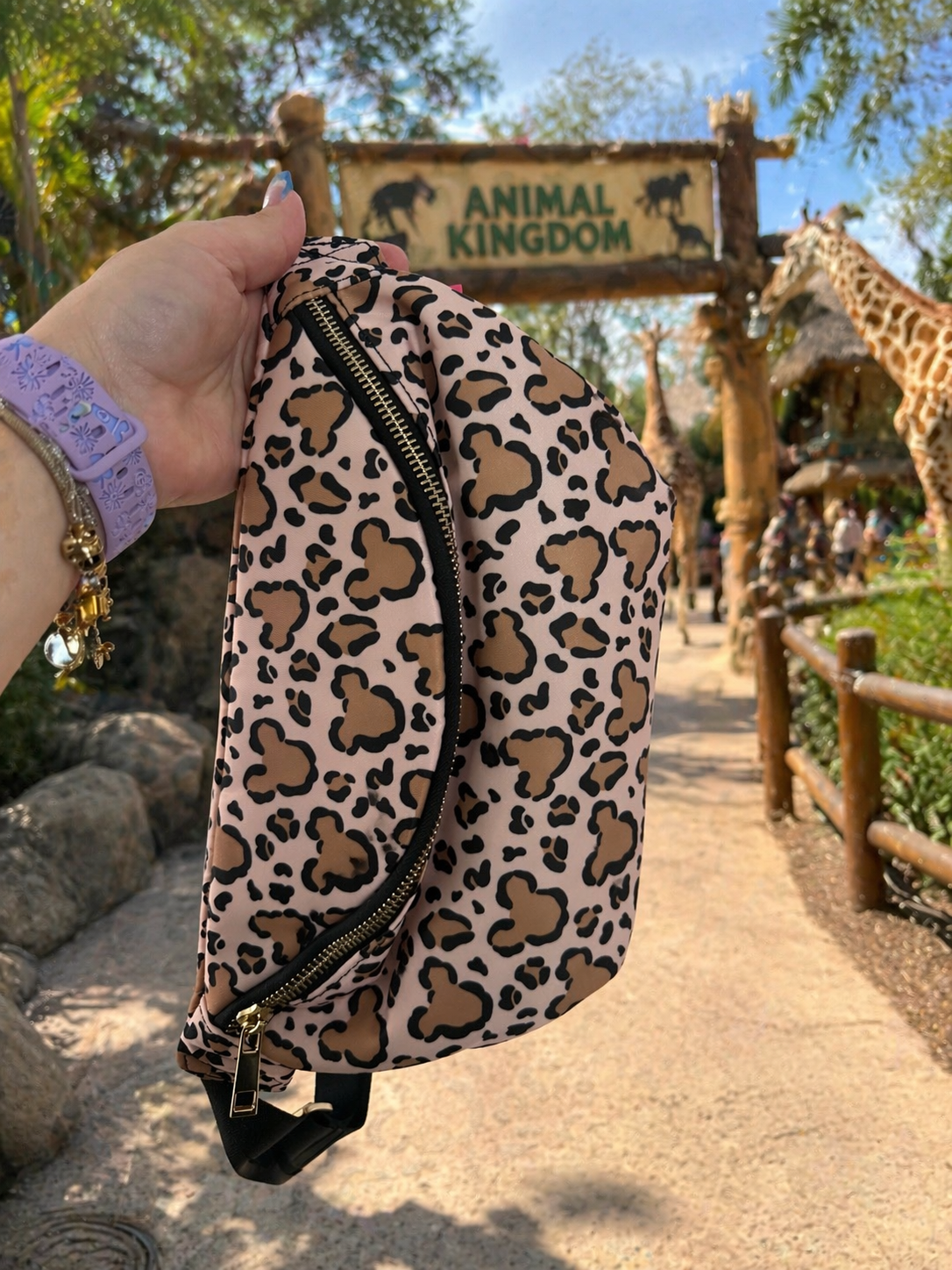 Safari Style Leopard Fanny Pack – Trendy Travel Waist Bag